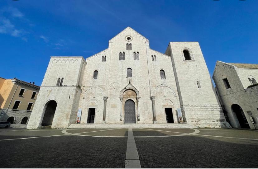 Castle Suite Bari Bagian luar foto