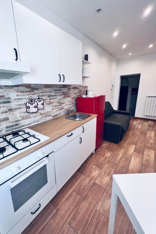 Castle Suite Bari Bagian luar foto
